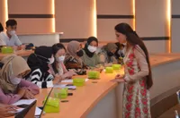 Dr. Amena Sibghatullah engaging with UNSOED students during the international workshop