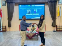 Dr. Amena Sibghatullah appreciation ceremony with FEB UNSOED faculty after visiting lecture